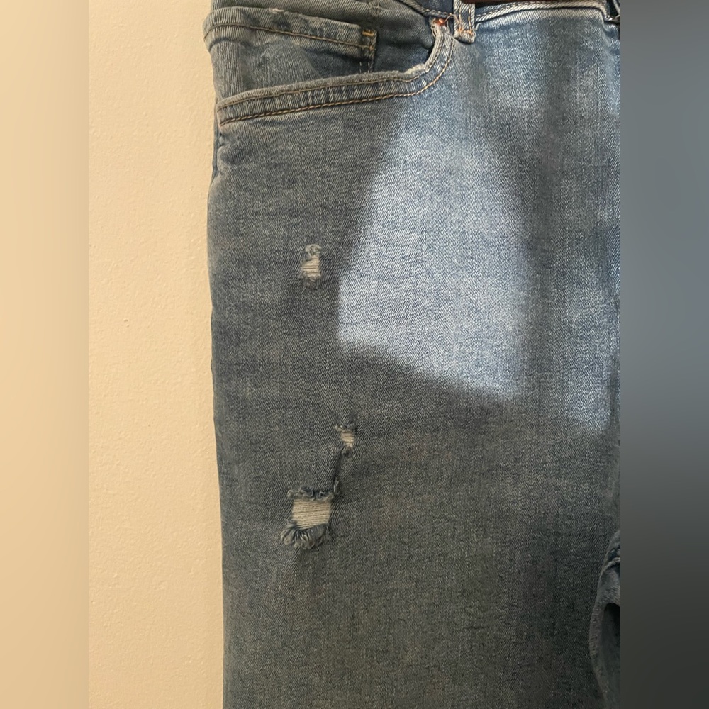 High Rise Jeans - Picture 4 of 8